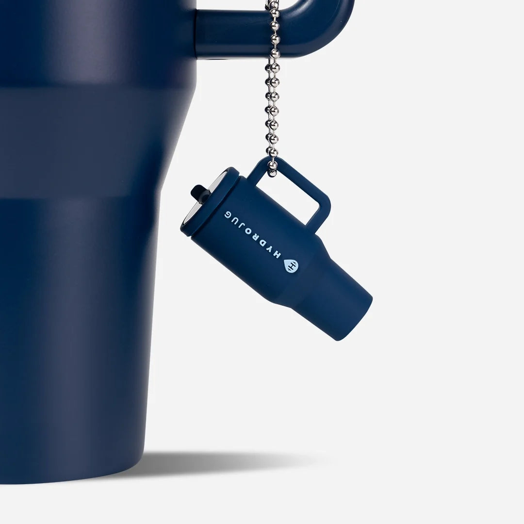 traveler-keychain-u1 Web-TravelerKeychainPhotos-Navy2.webp